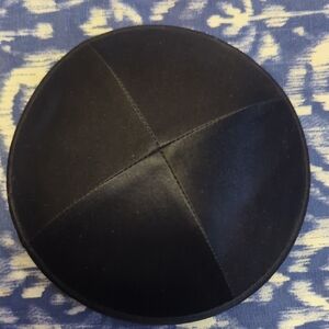 17cm Satin Black Yarlmuka For Temple, Synagogue And Jewish Religious Services